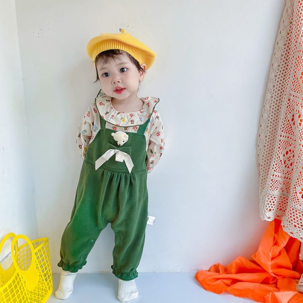 Floral print jumpsuit with long sleeves